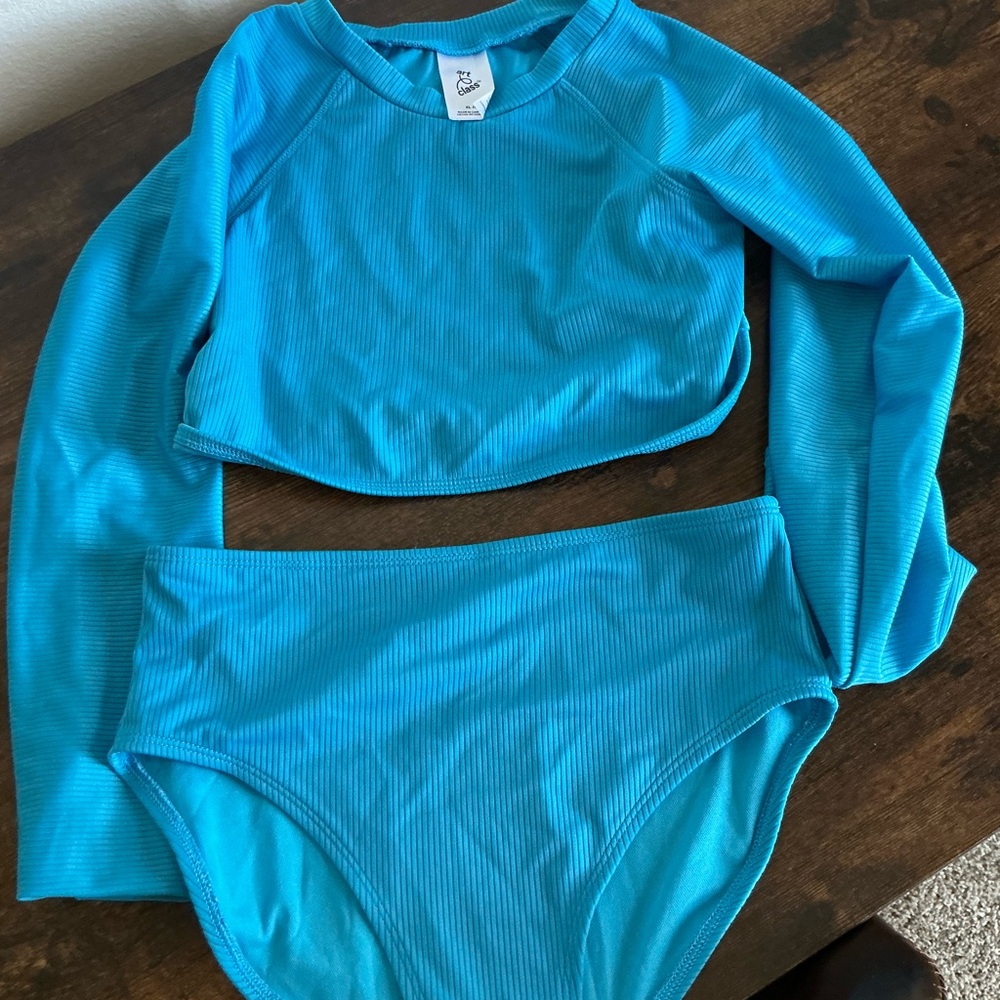 Art Class Vibrant Blue Top